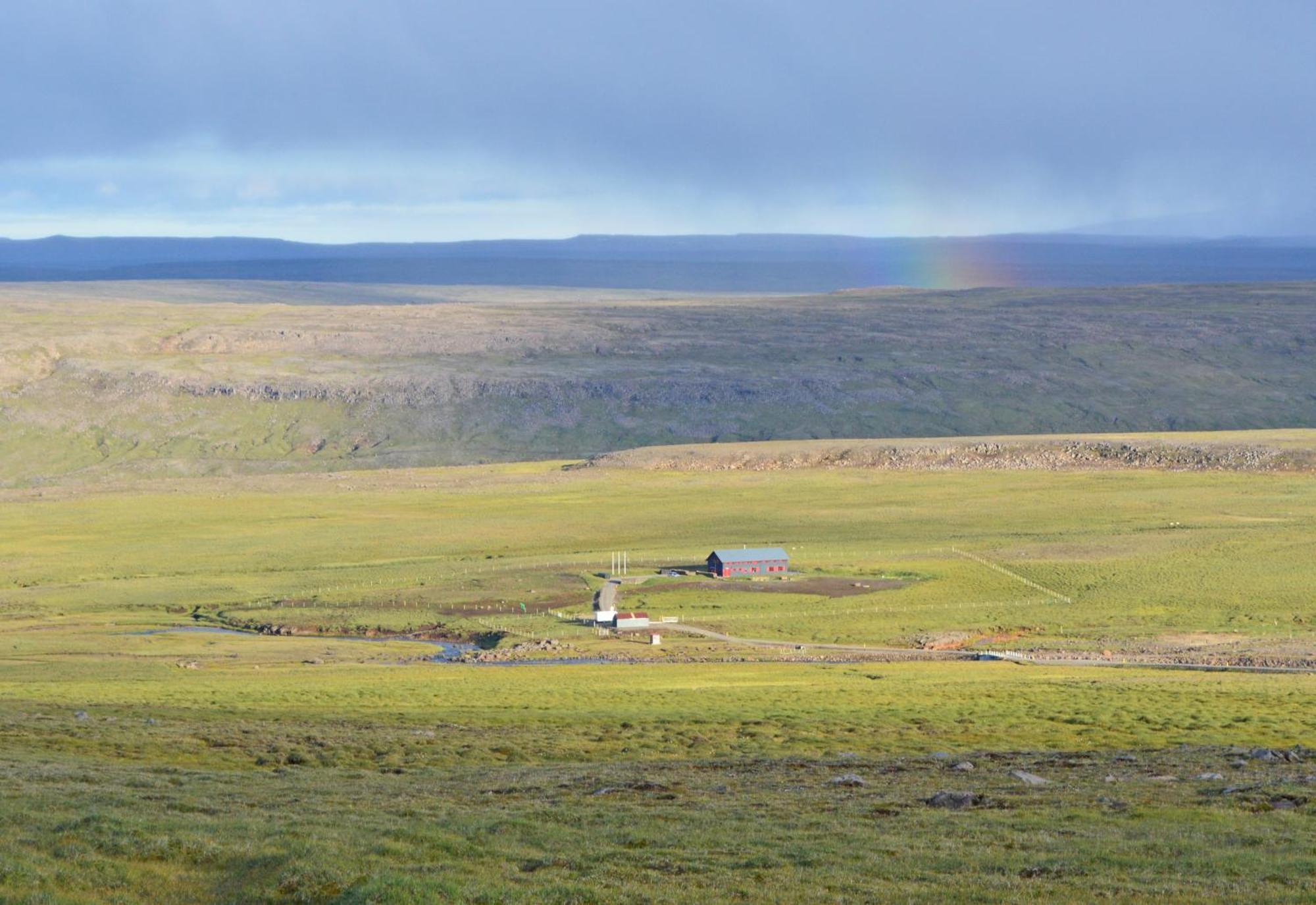 Laugarfell Accommodation & Hot Springs Bagian luar foto