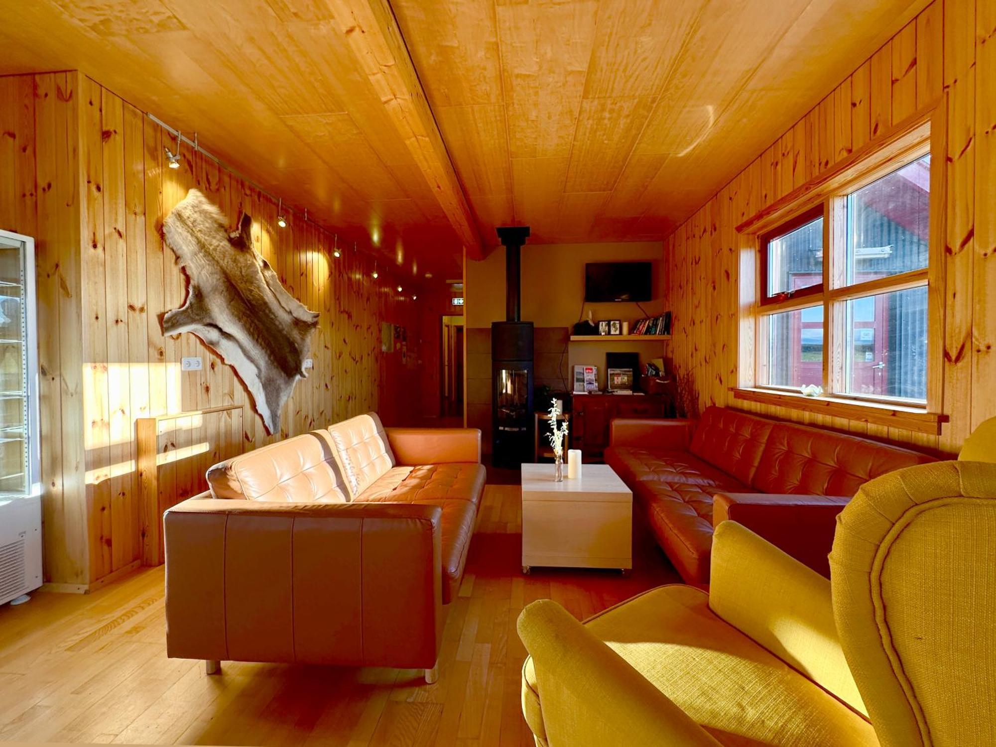 Laugarfell Accommodation & Hot Springs Bagian luar foto