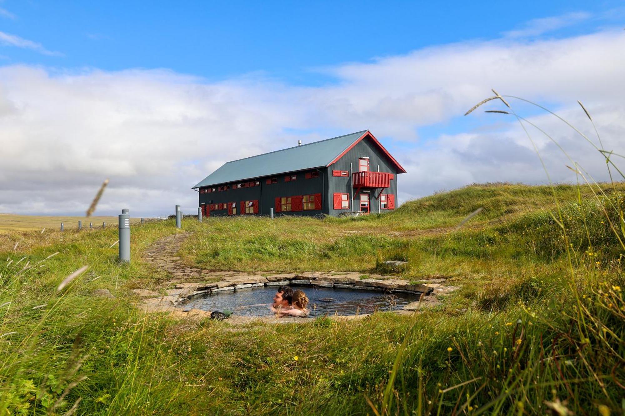Laugarfell Accommodation & Hot Springs Bagian luar foto