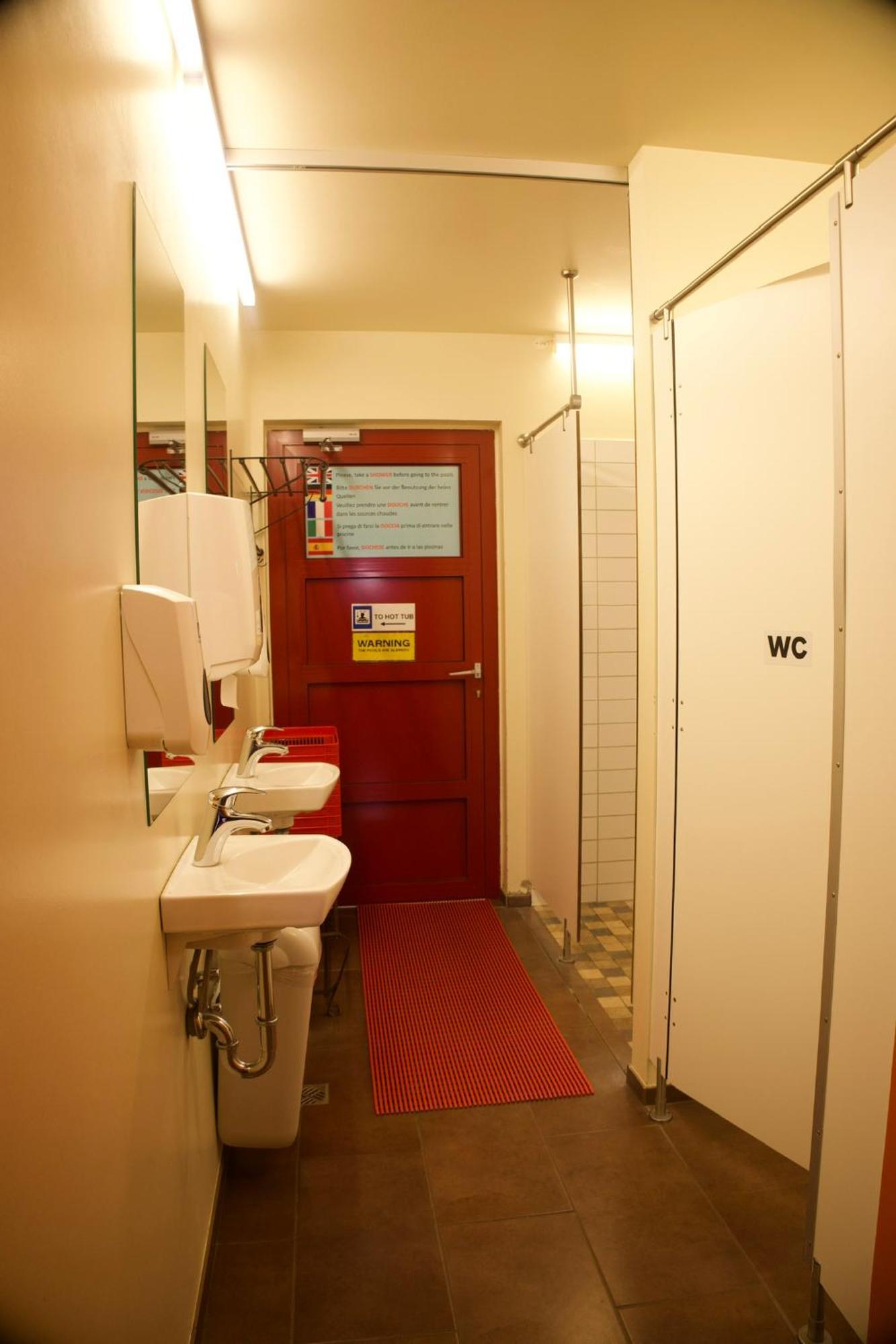Laugarfell Accommodation & Hot Springs Bagian luar foto